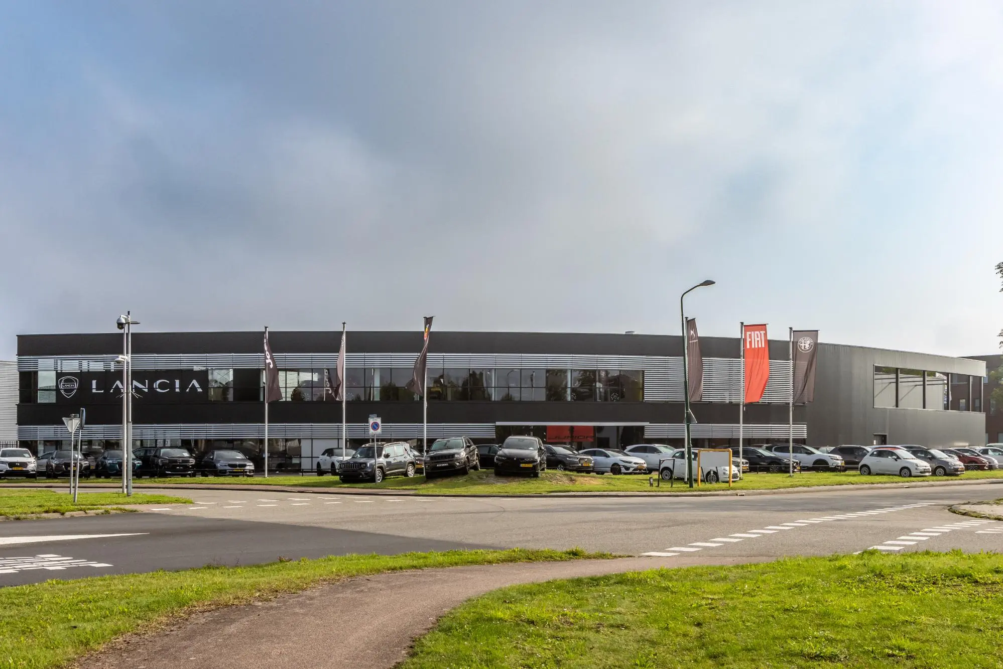 Nefkens, Raymond Frolich