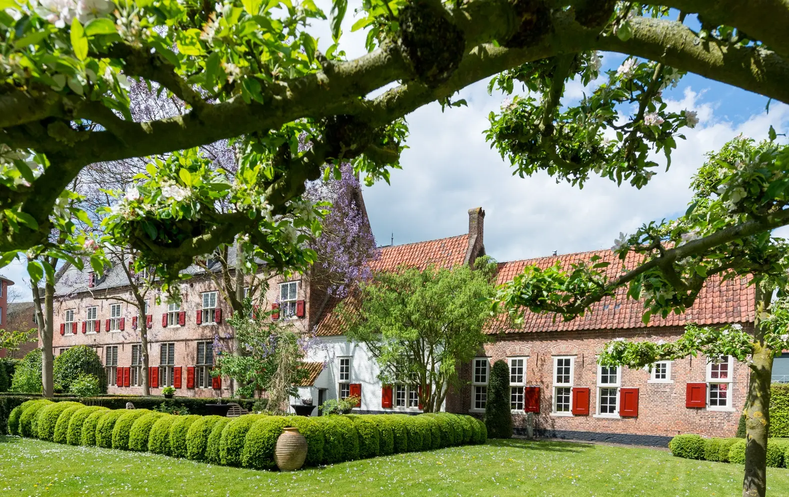 Marienhof Amersfoort, Pieter Aalbers