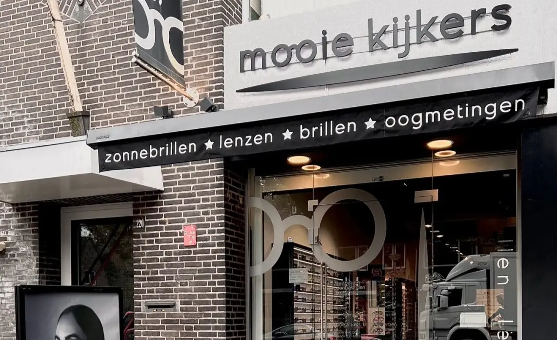 Mooie Kijkers, Edward en Jennifer Stots